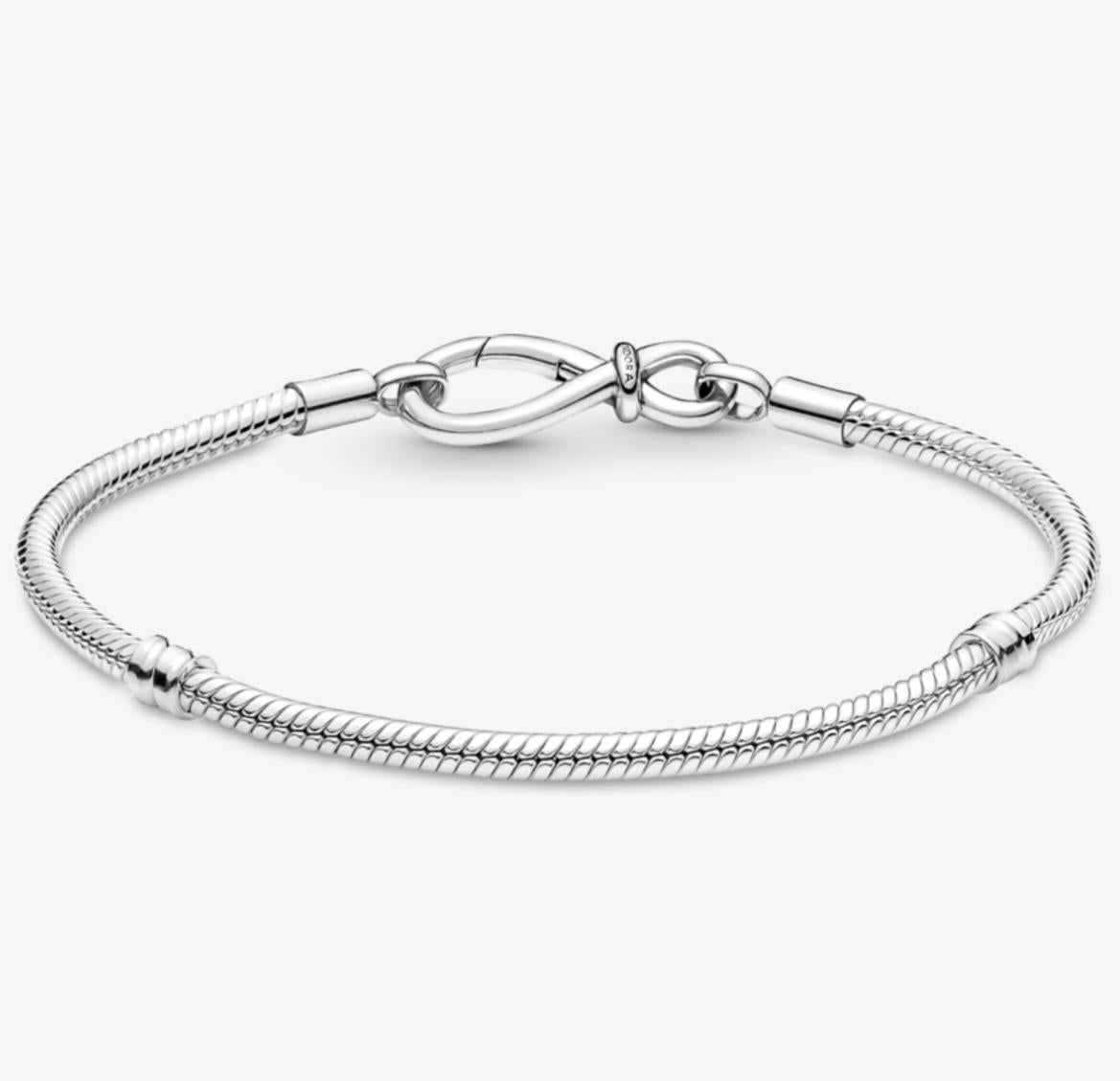 Brazalete cadena de serpiente con nudo infinito