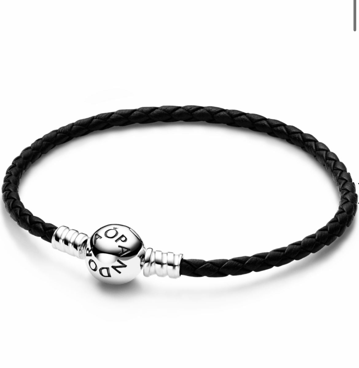 Brazalete de cuero negro con broche pandora