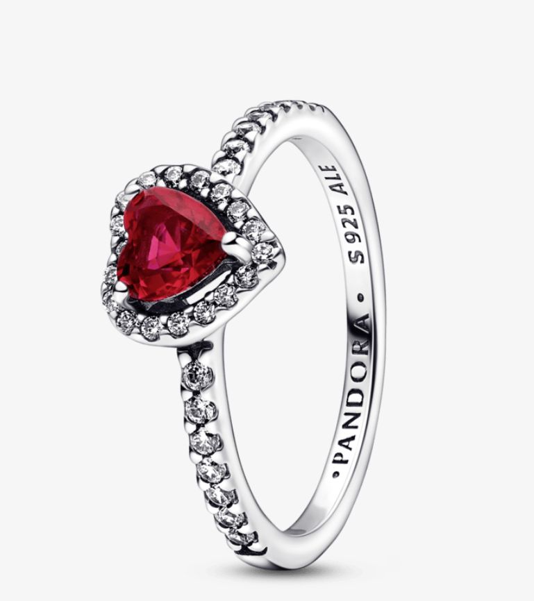 Anillo corazón rojo elevado